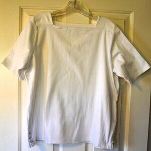 Croft & Barrow White Tee